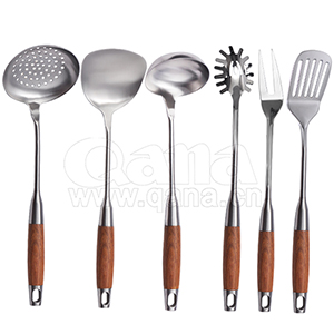 Kitchenware set with steel and wood handle - copy